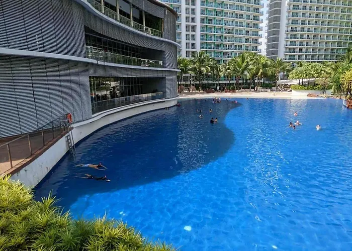 Azure G&g Staycation, Parañaque