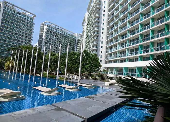 Azure G&g Staycation, Parañaque
